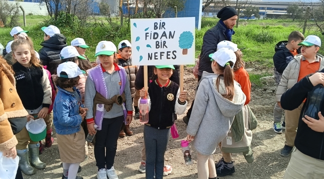 Yanan Sahada Geleceğe Nefes: Küllerinden Doğan Yeni Orman İçin İlk Fidanlar Dikildi