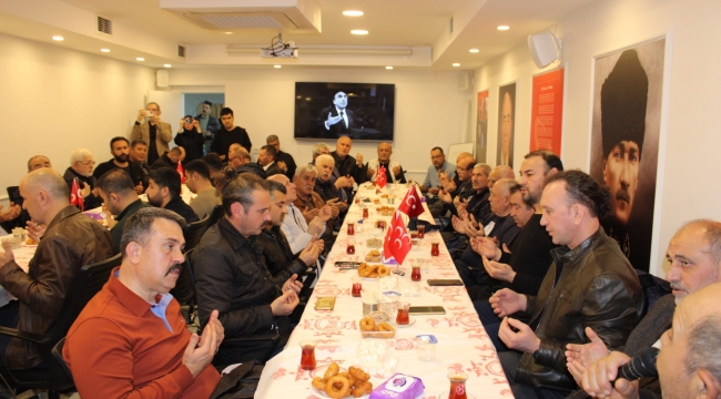 Alparslan Türkeş Vefat Yıl Dönümünde Aliağa 'da Anıldı