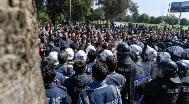 İzmir'de Meslek Fabrikası tahliyesinde gerginlik