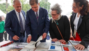 Kentin hafızasından geleceğine uzanan yayınlar İzmir Kitap Fuarı'nda