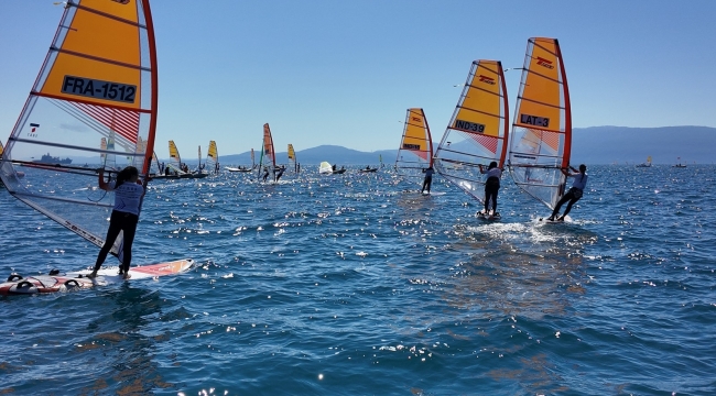 Windsurf Techno 293 Dünya Şampiyonası Foçada Devam Ediyor