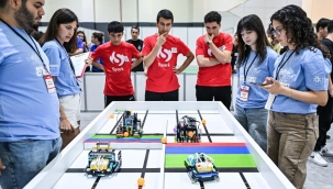 Dünya Robot Olimpiyatı Türkiye Finali'nde teknoloji ve yaratıcılık buluştu