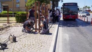 İzmir'in kimliğini yansıtan simgesel durak