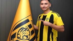 Aliağa FK üç oyuncusuyla yollarını ayırdı