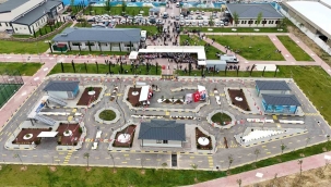 Asarlık Trafik Eğitim Parkuru'nda her gün 50 çocuk kuralları öğreniyor