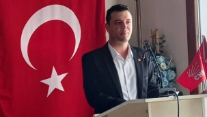 CHP Aliağa Gençlik Kolları Başkanı Alp Günay Bayrak Görevinden ve Partisinden İstifa Etti