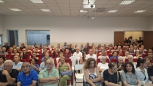 ​CHP Aliağa Örgütünden Yeni Siyasi Hareket İçin İstifa Edecekler