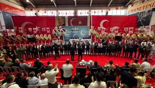 MHP İzmir'de Kongre Şöleni: 24 İlçede Birlik ve Coşku Rüzgarı