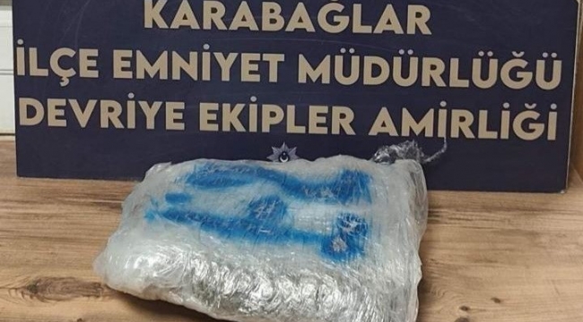 Polisten kaçan motosikletliden 1 kilo 200 gram uyuşturucu çıktı
